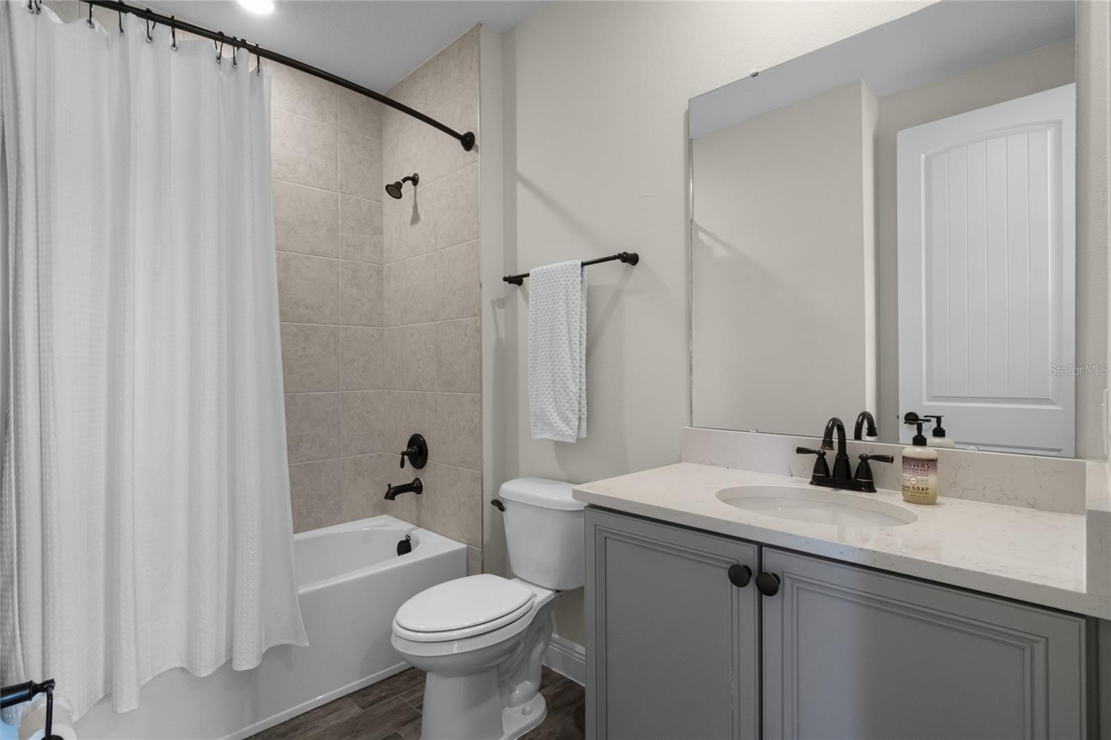 8135 COCONUT PL, KISSIMMEE, FL, 34747