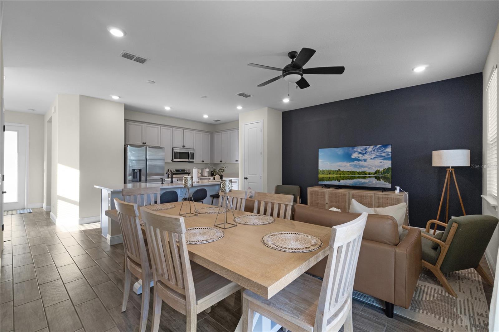 8135 COCONUT PL, KISSIMMEE, FL, 34747