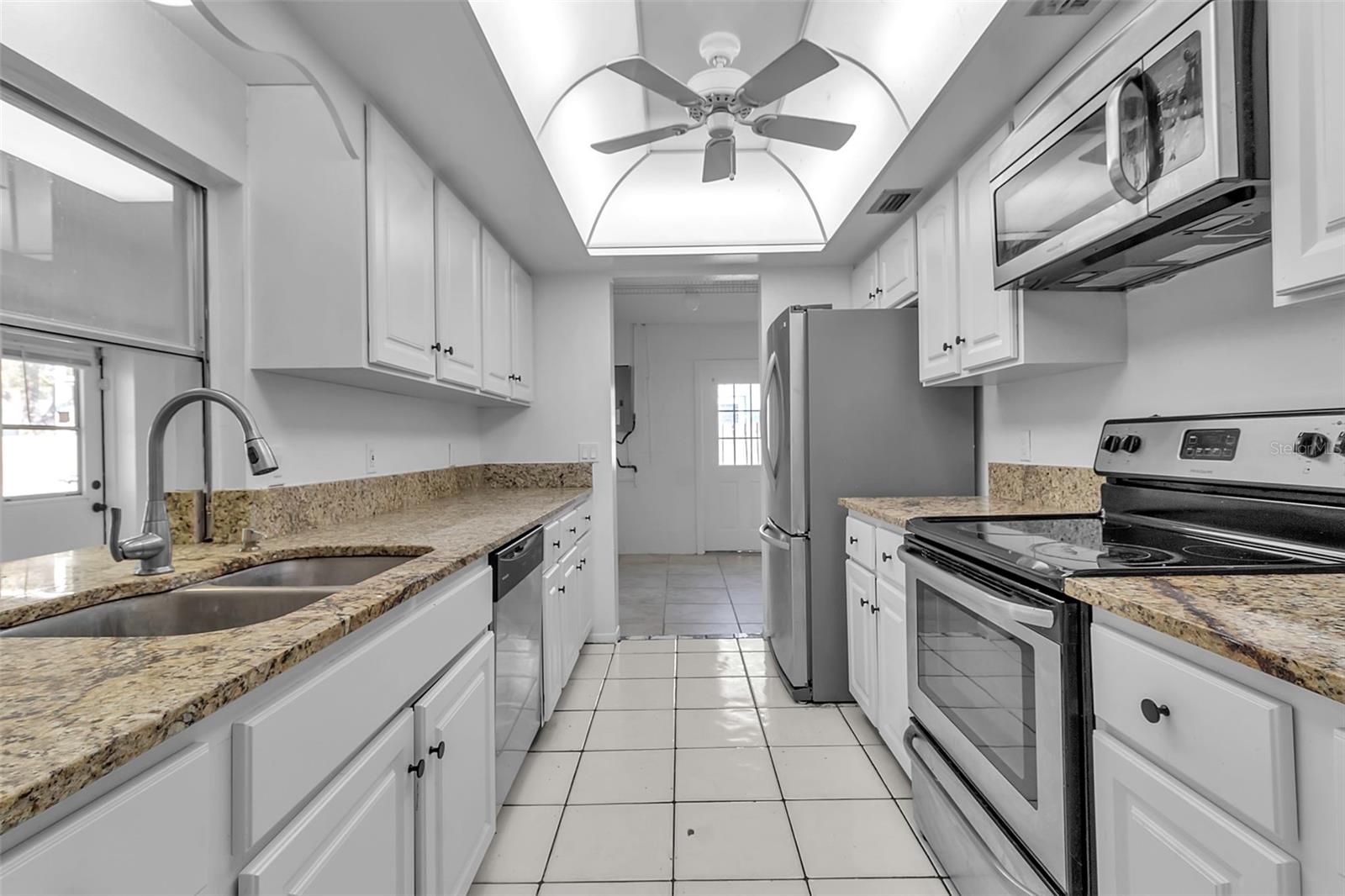 20378 EMERALD AVE, PORT CHARLOTTE, FL, 33952