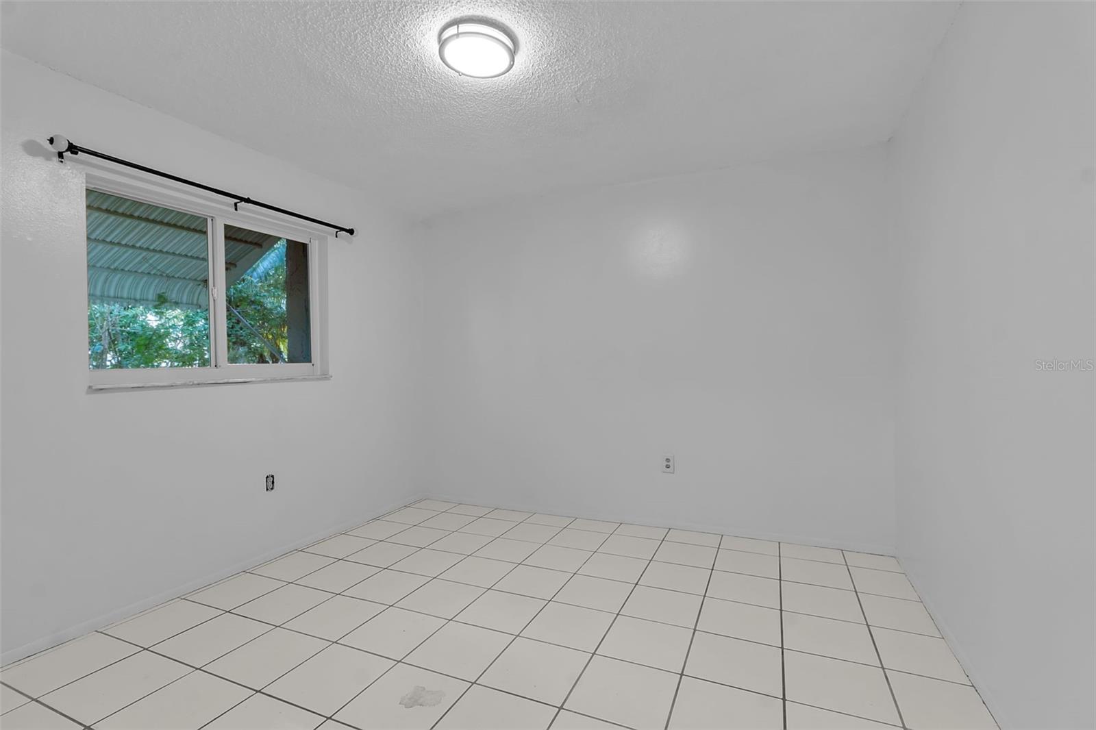 20378 EMERALD AVE, PORT CHARLOTTE, FL, 33952