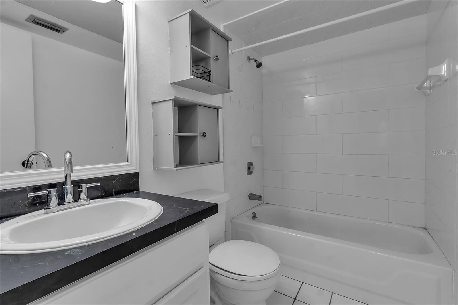 20378 EMERALD AVE, PORT CHARLOTTE, FL, 33952