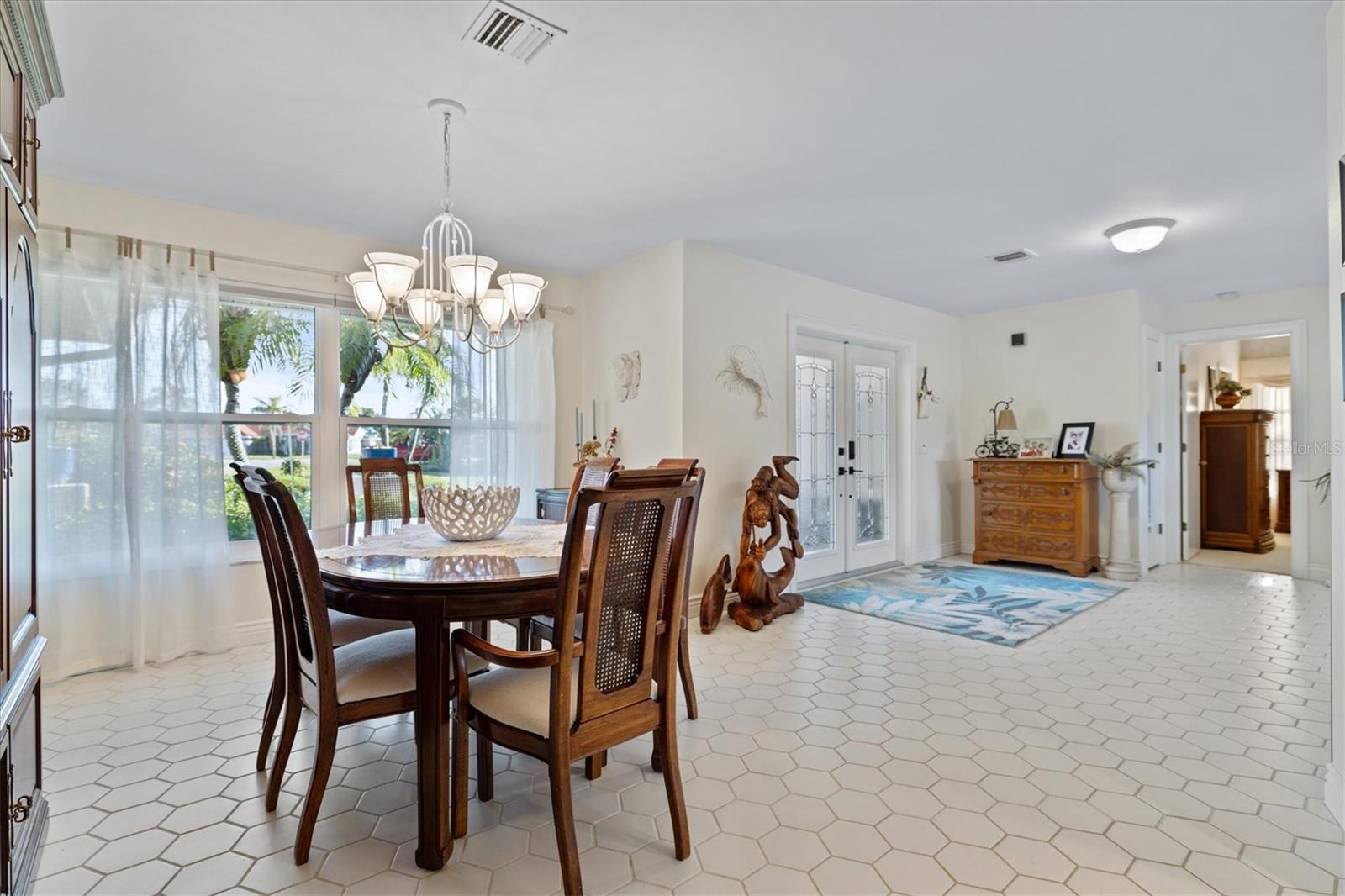 348 RED ASH CIR, ENGLEWOOD, FL, 34223