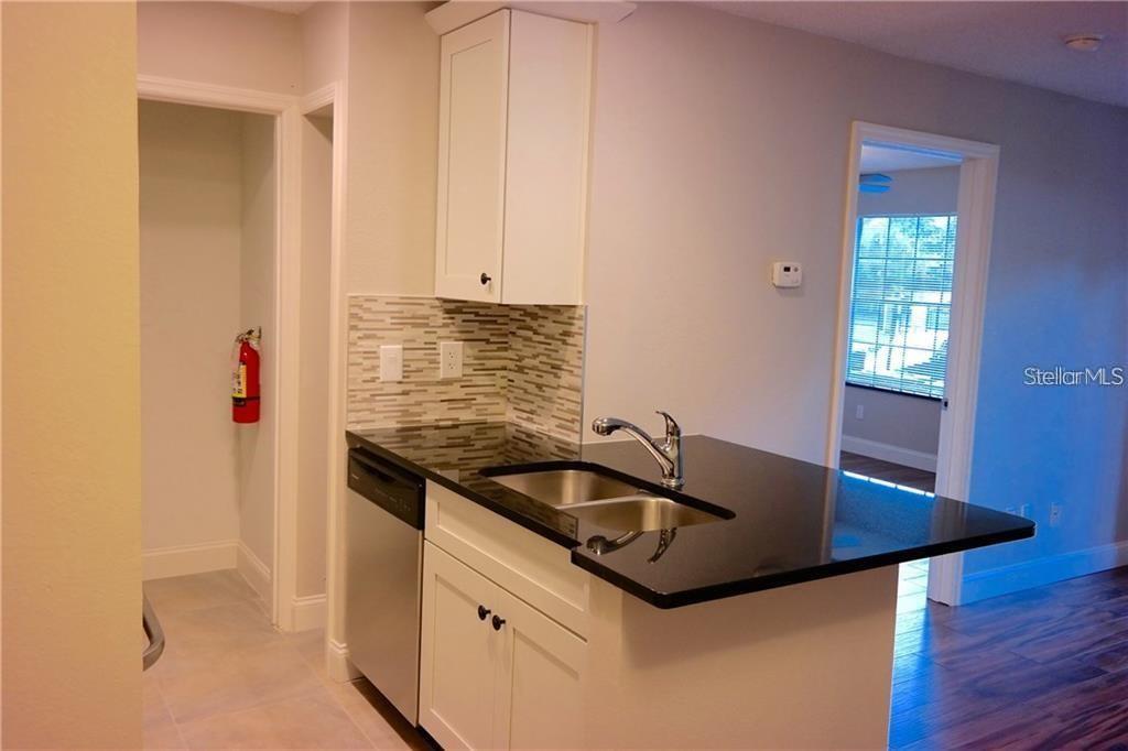 224 AFTON SQ #104, ALTAMONTE SPRINGS, FL, 32714