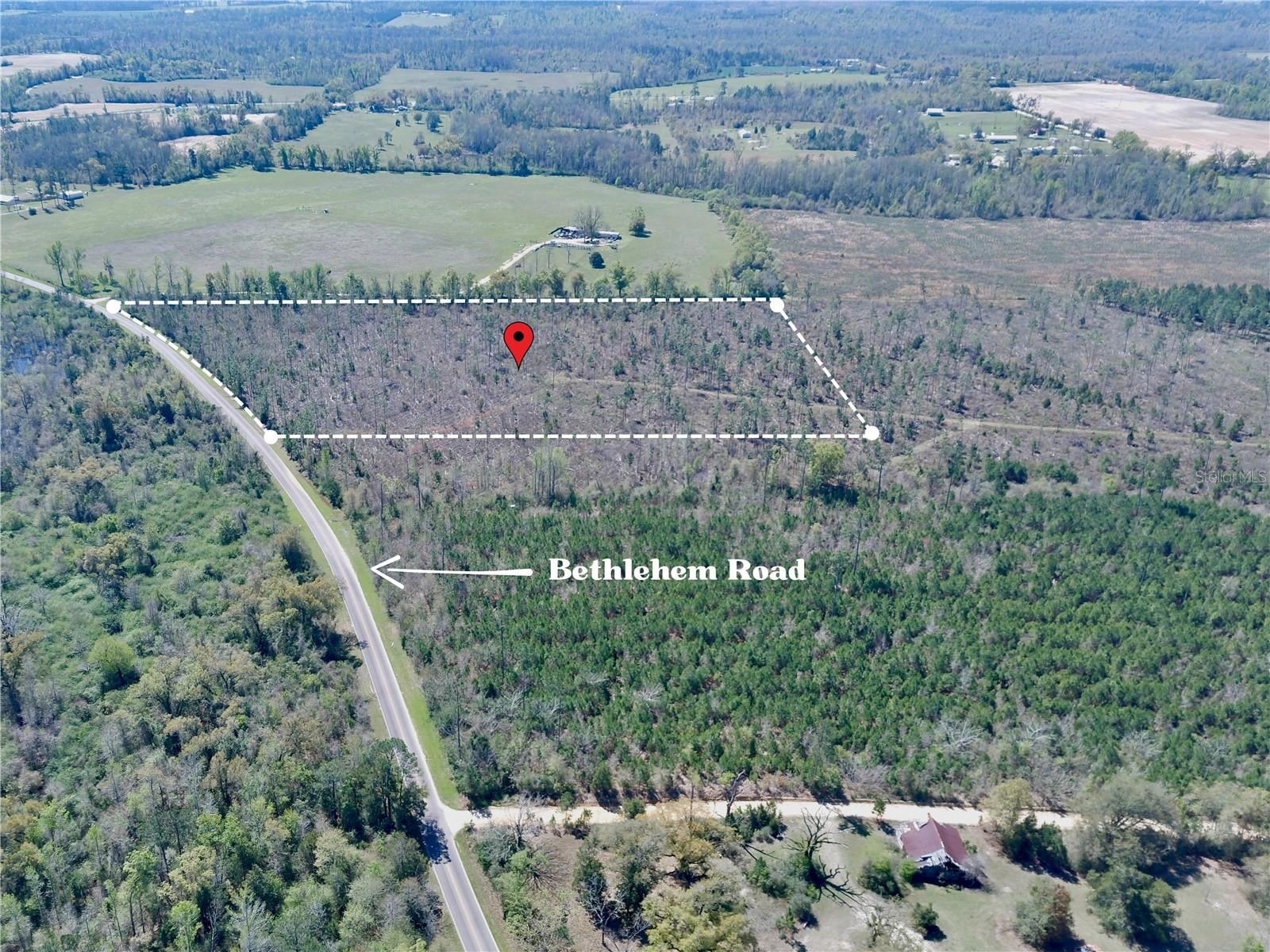 1 BETHLEHEM RD, COTTONDALE, FL, 32431