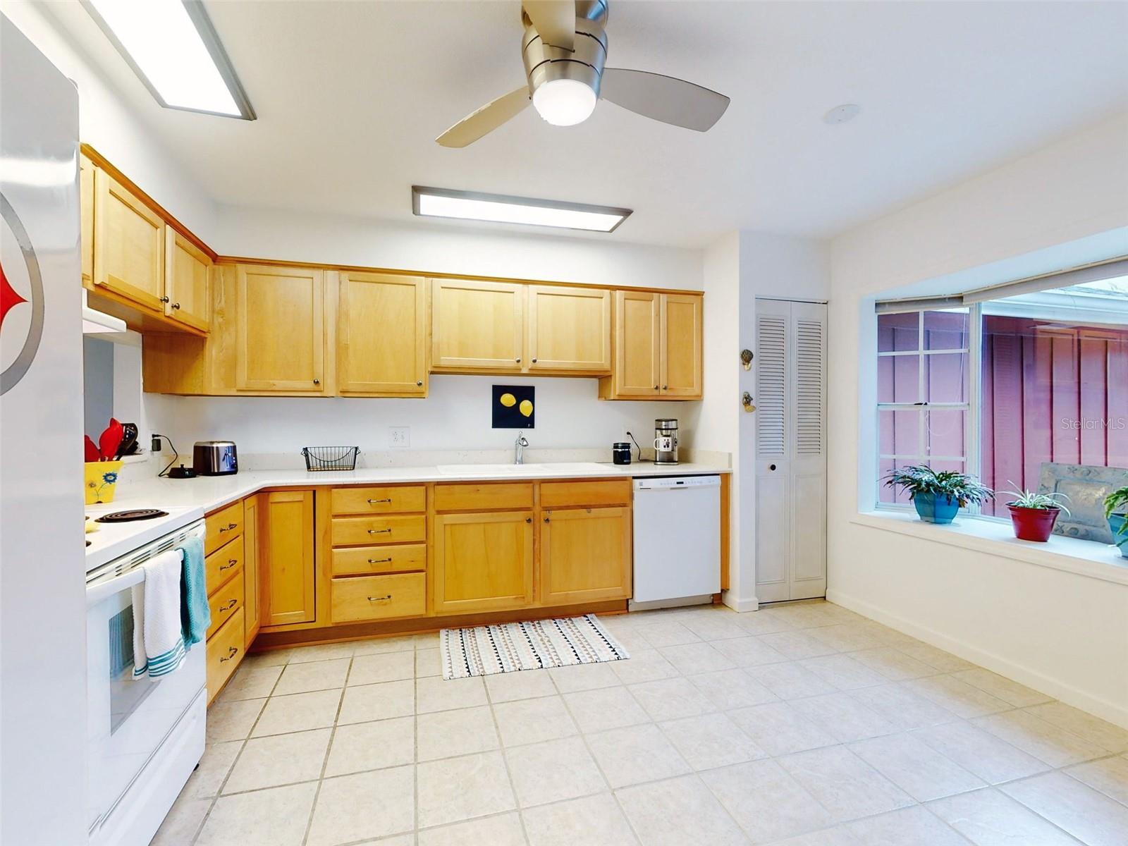 11 FORE DR, NEW SMYRNA BEACH, FL, 32168