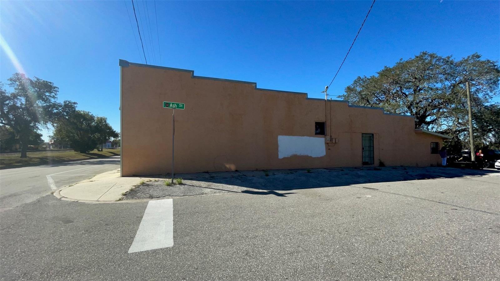 220 N RAILROAD AVE, HAINES CITY, FL, 33844
