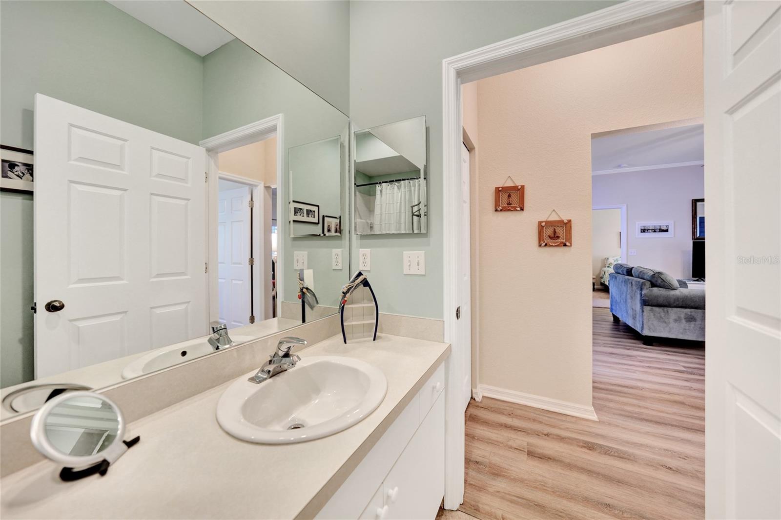 1152 GREEN OAK TRL, PORT CHARLOTTE, FL, 33948