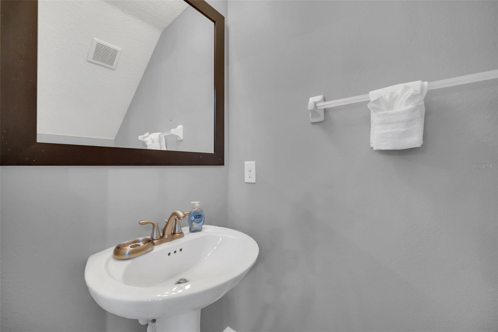 8169 ROSEVILLE RD, DAVENPORT, FL, 33896