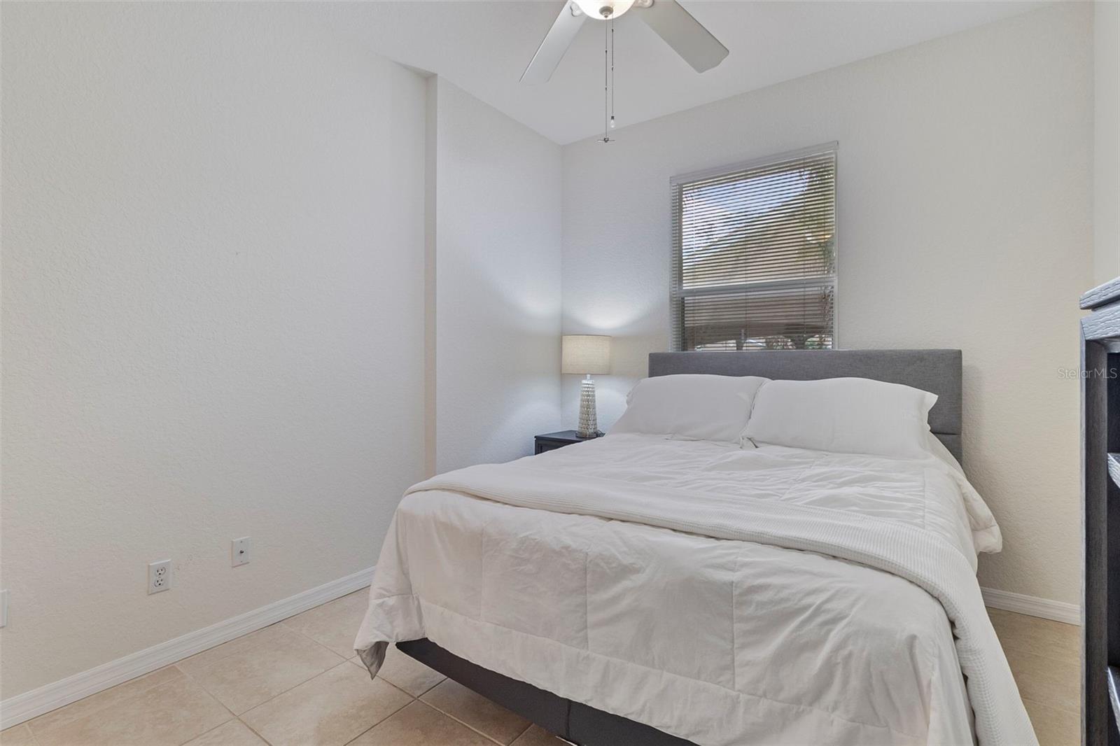 915 FAIRWAYCOVE LN #103, BRADENTON, FL, 34212
