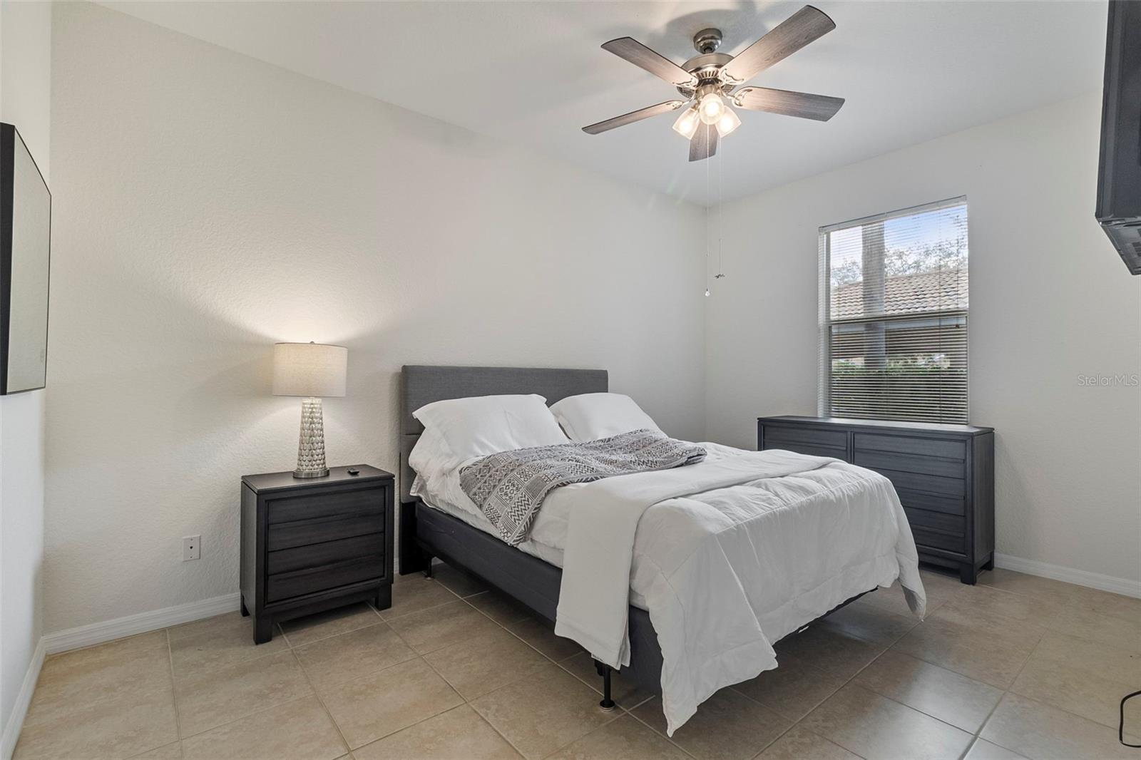 915 FAIRWAYCOVE LN #103, BRADENTON, FL, 34212