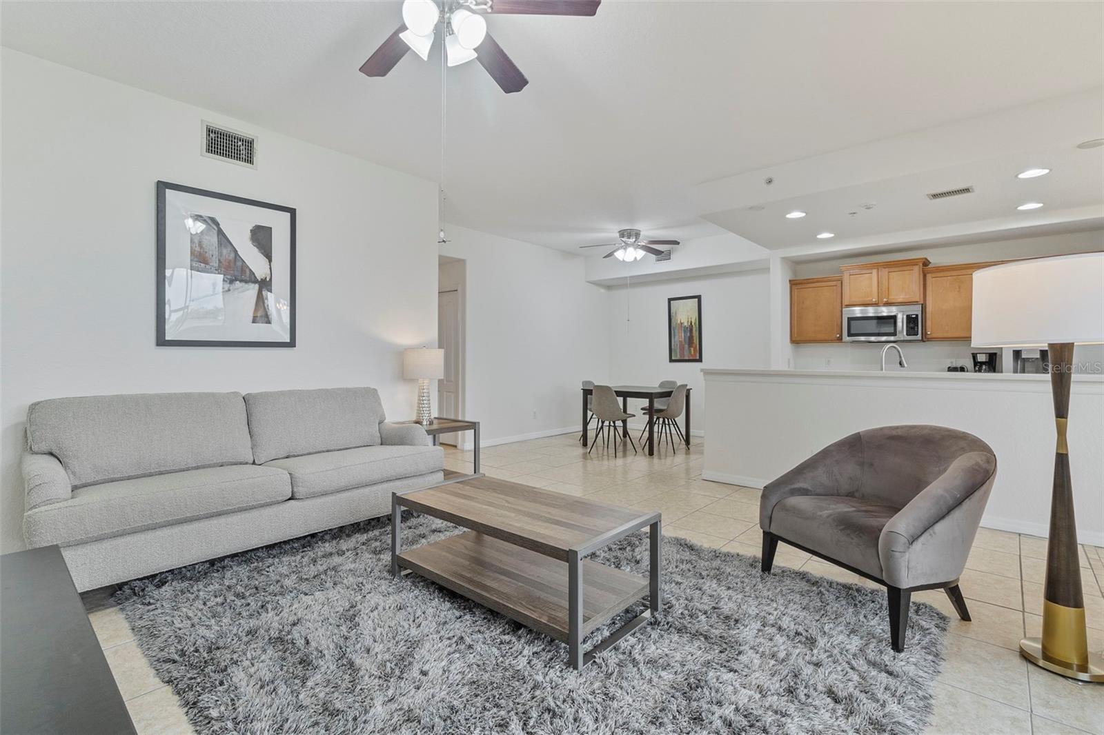 915 FAIRWAYCOVE LN #103, BRADENTON, FL, 34212
