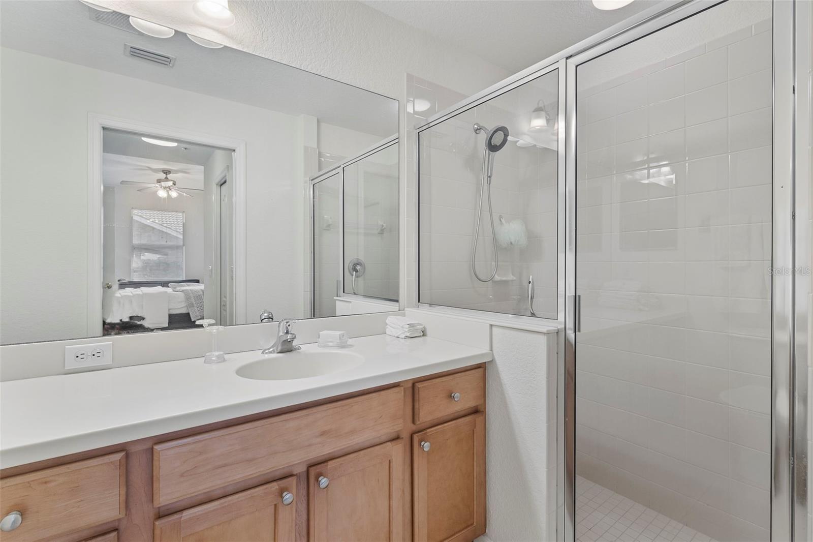 915 FAIRWAYCOVE LN #103, BRADENTON, FL, 34212