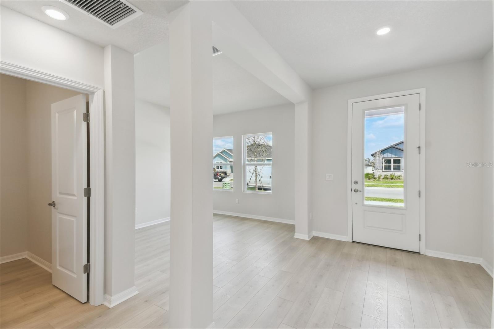 6074 SACRED OAK AVE, MOUNT DORA, FL, 32757