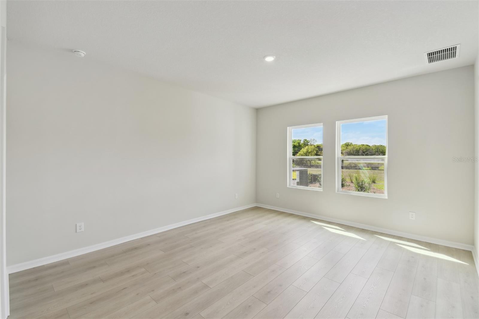 6074 SACRED OAK AVE, MOUNT DORA, FL, 32757