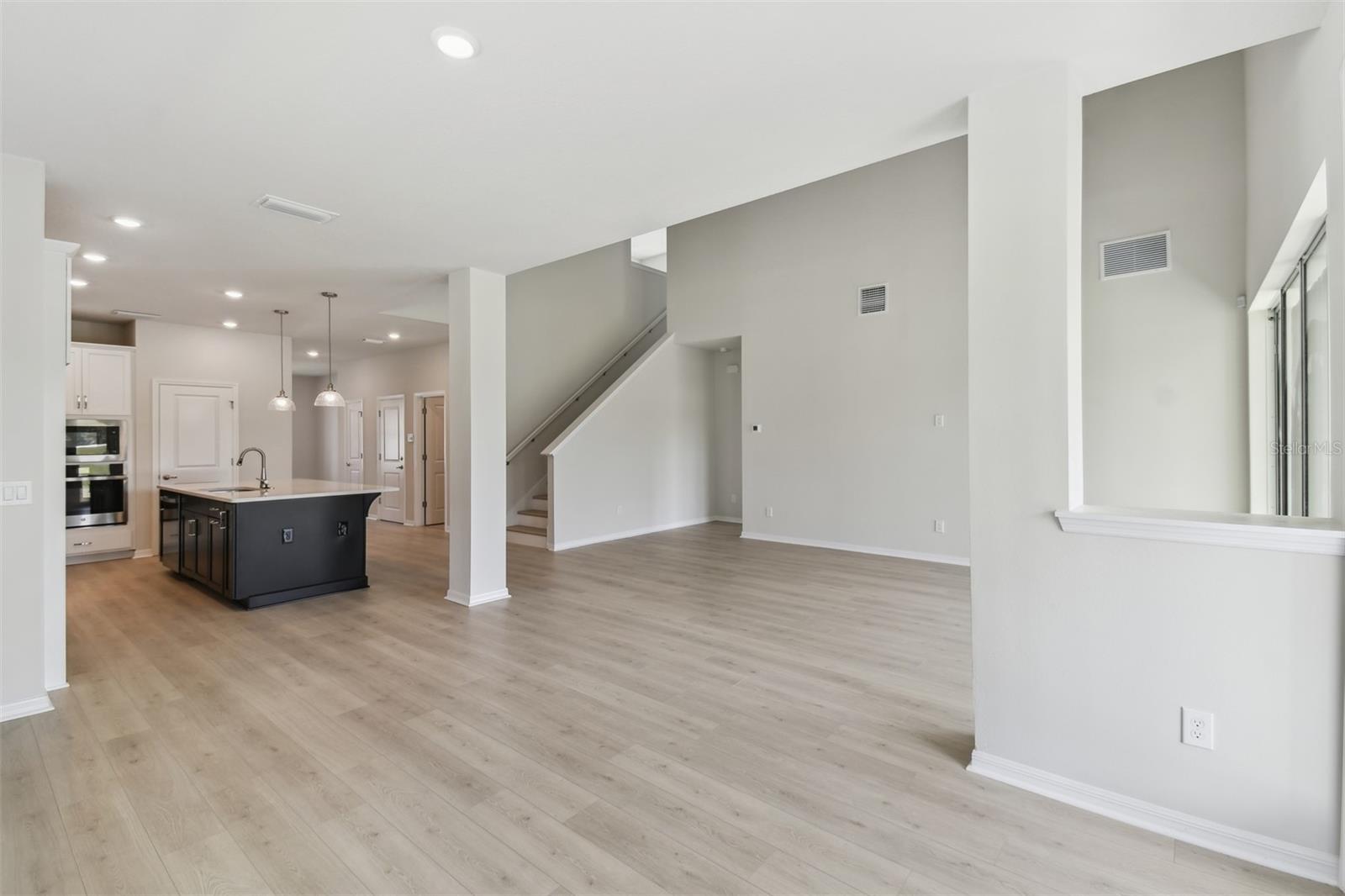 6074 SACRED OAK AVE, MOUNT DORA, FL, 32757