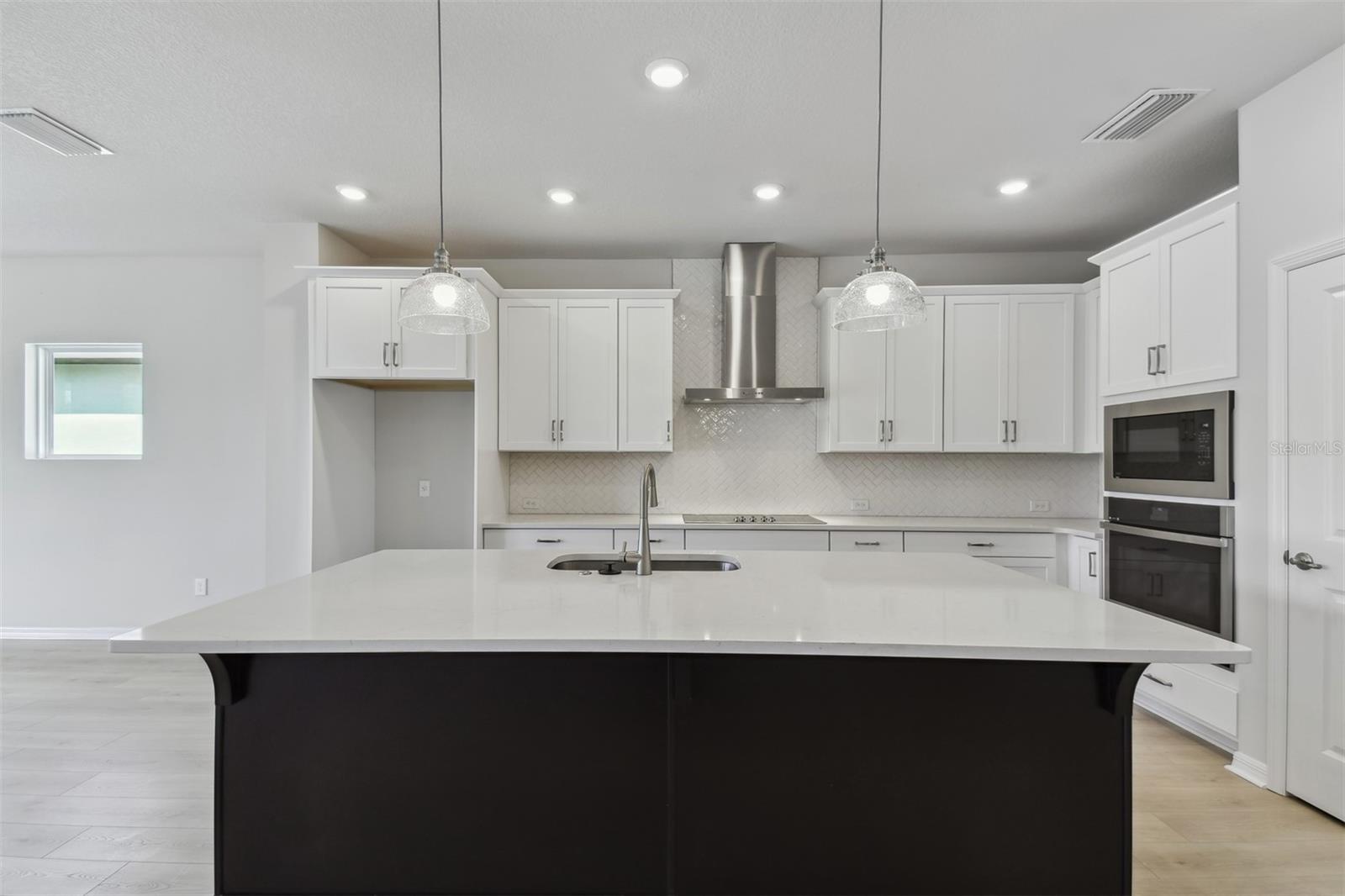 6074 SACRED OAK AVE, MOUNT DORA, FL, 32757