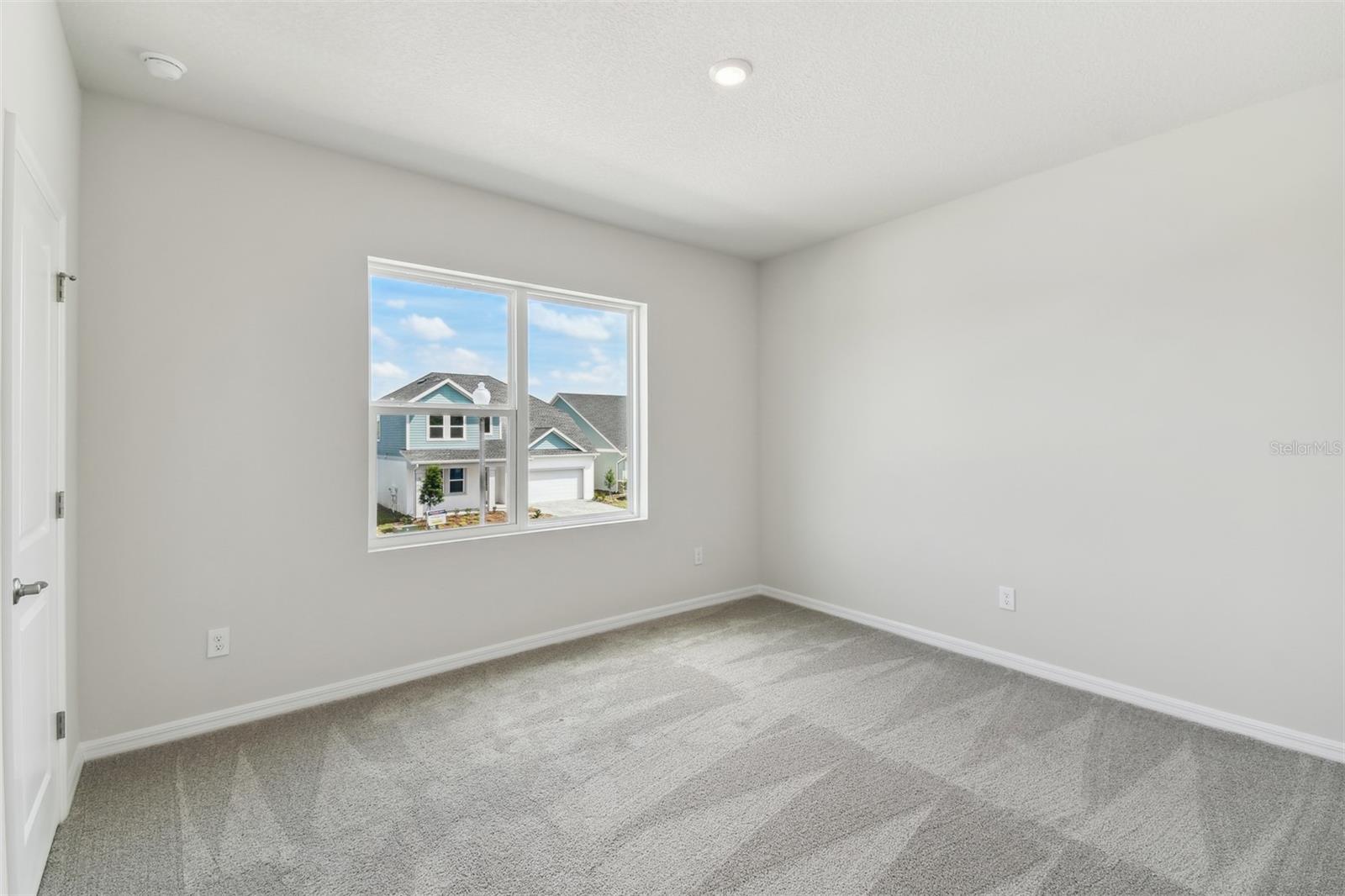 6074 SACRED OAK AVE, MOUNT DORA, FL, 32757