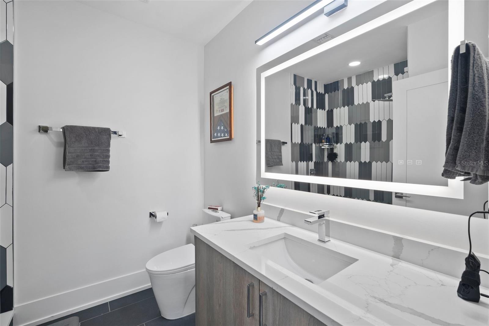 52 AUDUBON PL #52, SARASOTA, FL, 34237