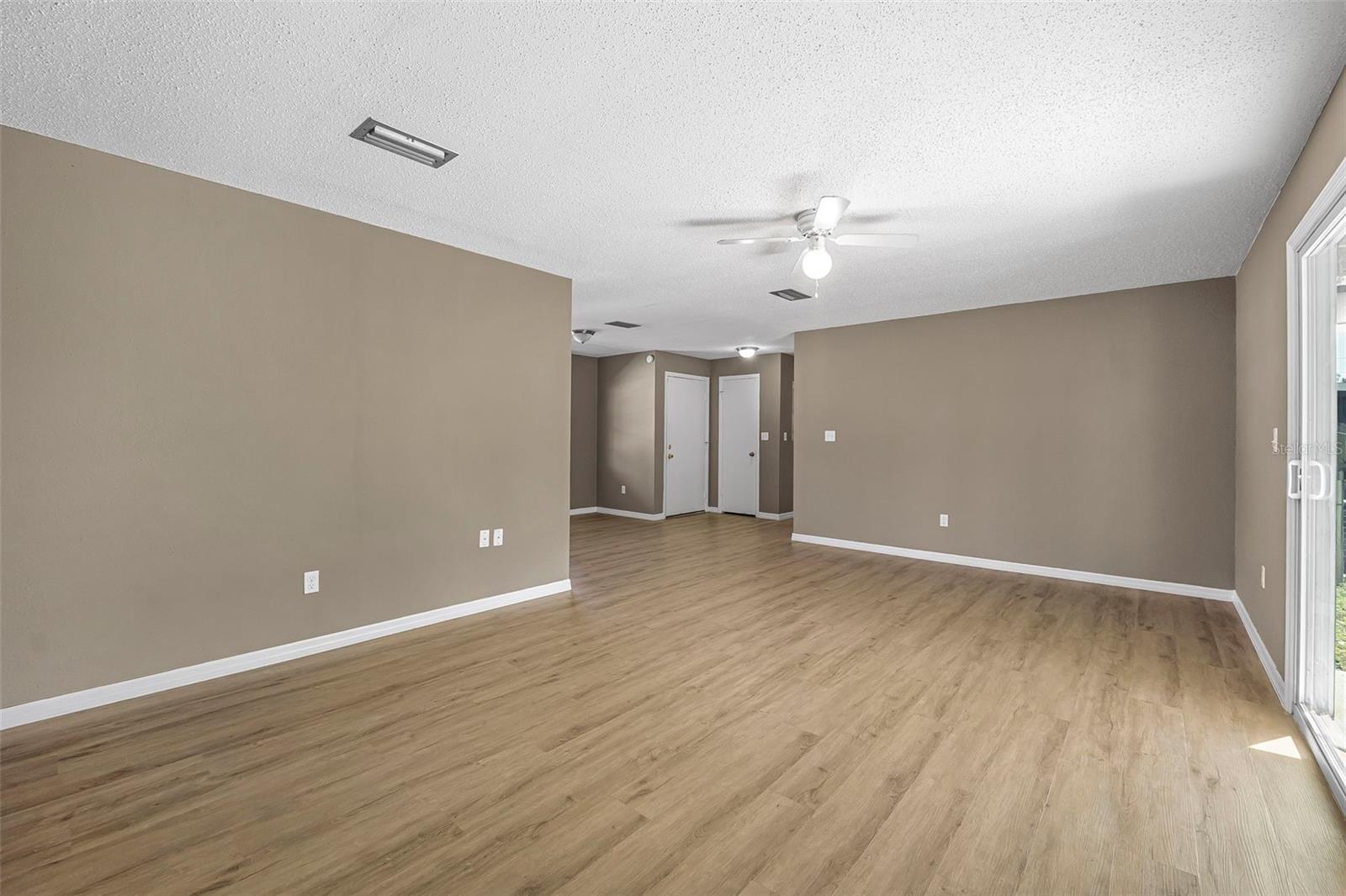 2318 FAIRGREN AVE, DELTONA, FL, 32738