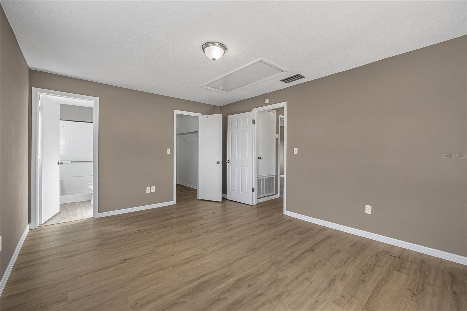 2318 FAIRGREN AVE, DELTONA, FL, 32738