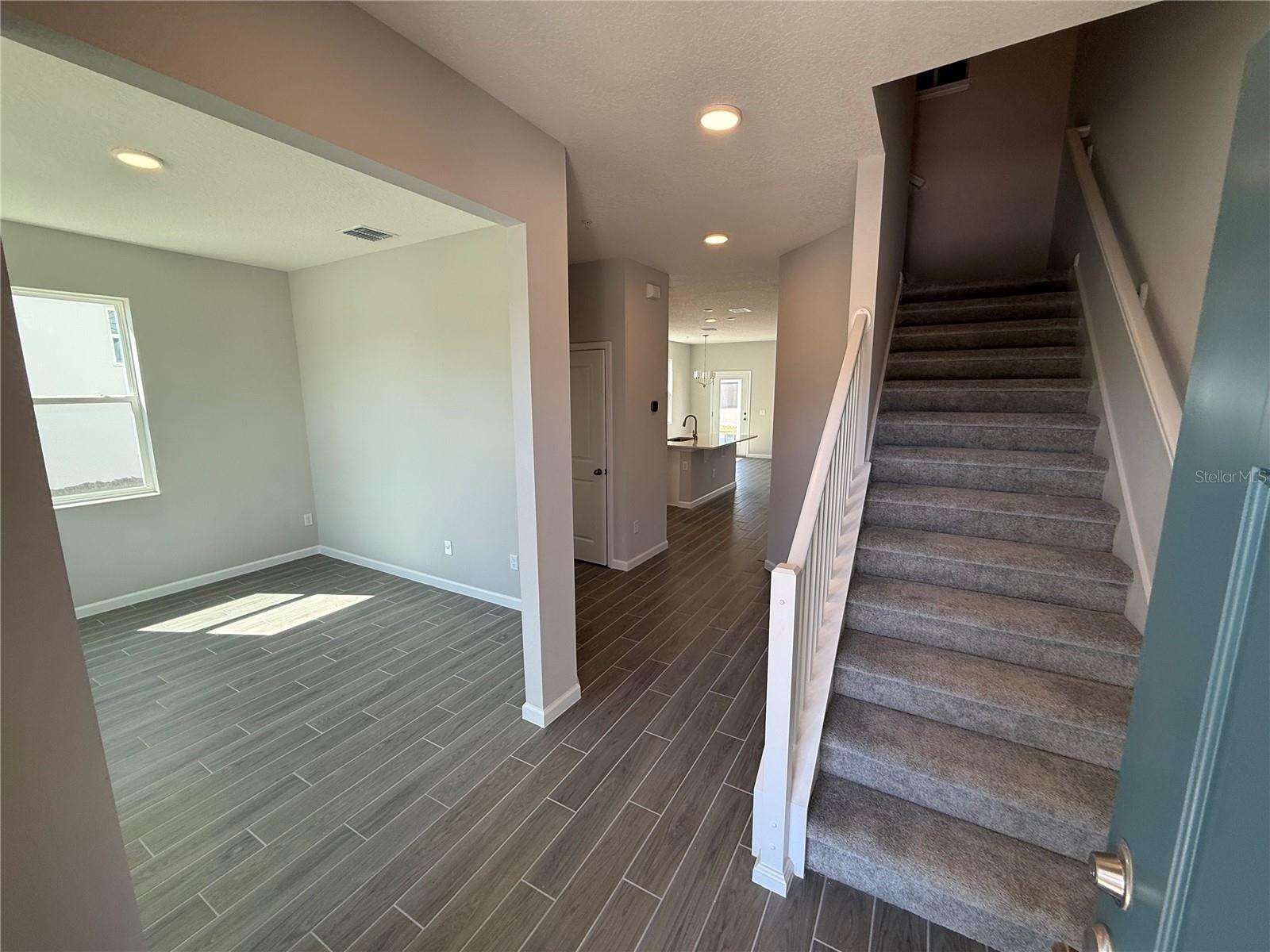 576 POTHOS ST, APOPKA, FL, 32703