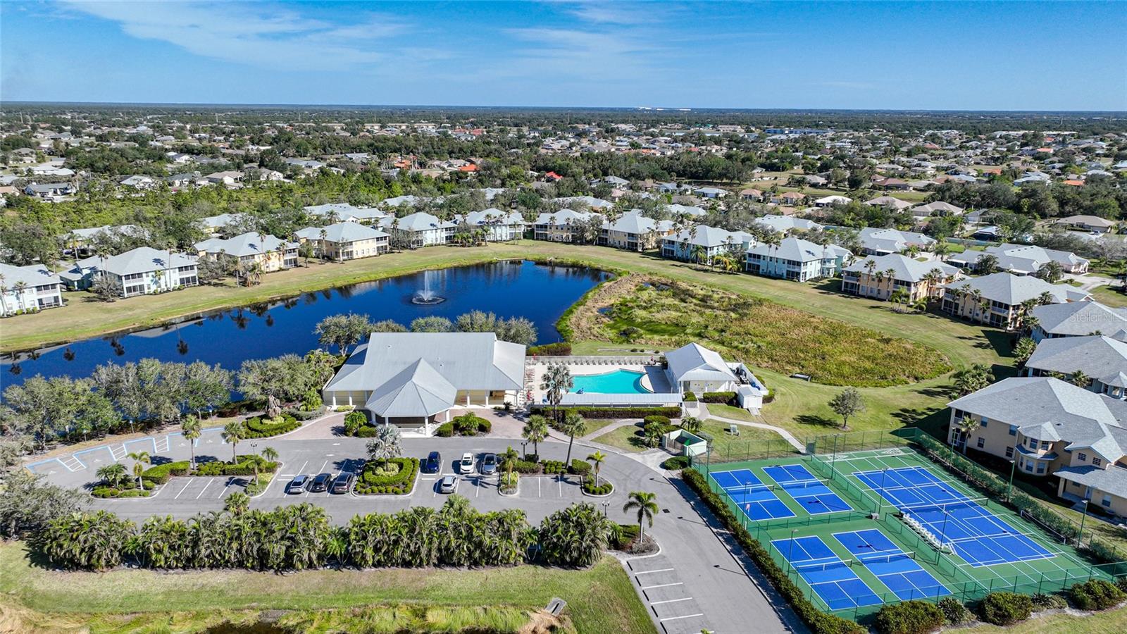 2121 HERON LAKE DR #203, PUNTA GORDA, FL, 33983