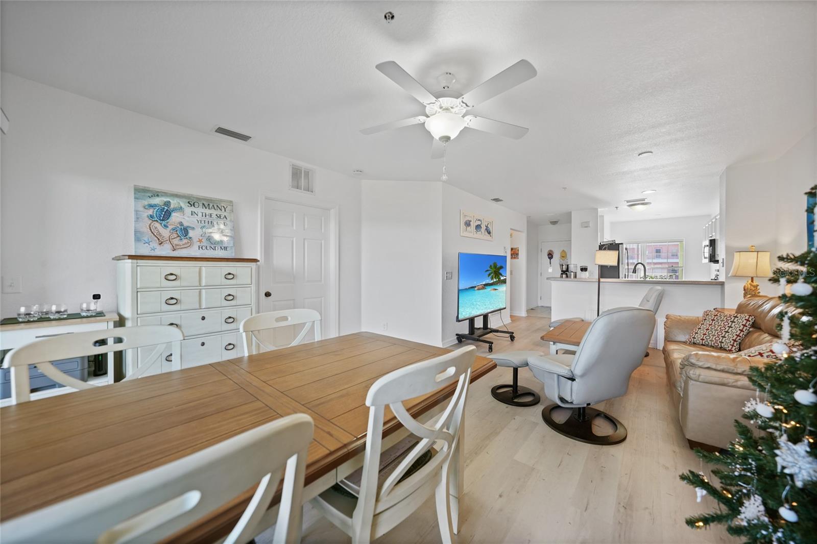 2121 HERON LAKE DR #203, PUNTA GORDA, FL, 33983