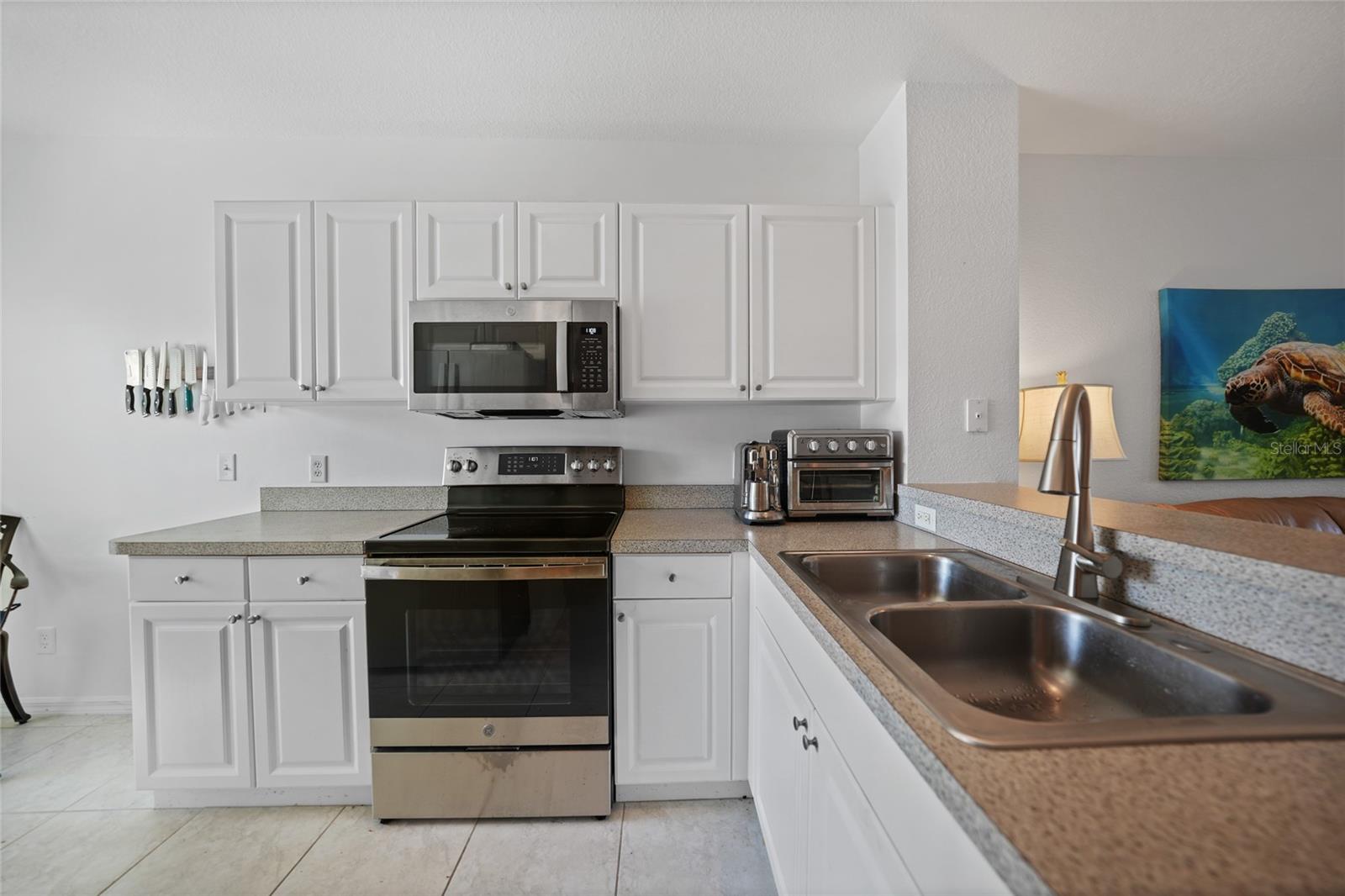 2121 HERON LAKE DR #203, PUNTA GORDA, FL, 33983