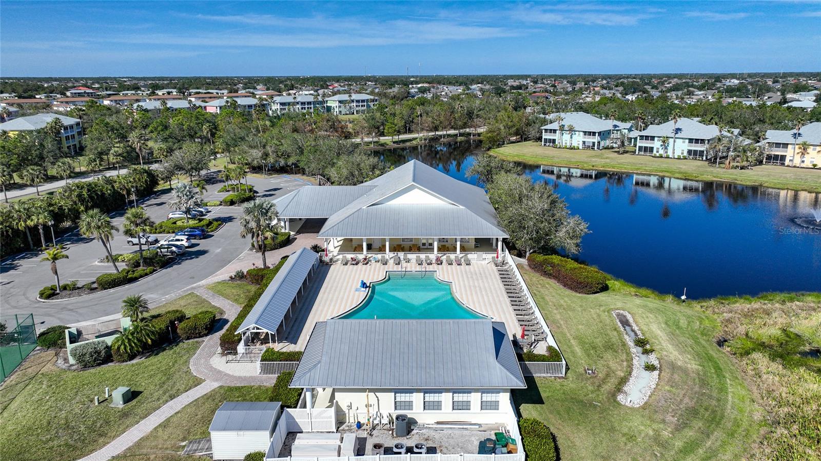 2121 HERON LAKE DR #203, PUNTA GORDA, FL, 33983