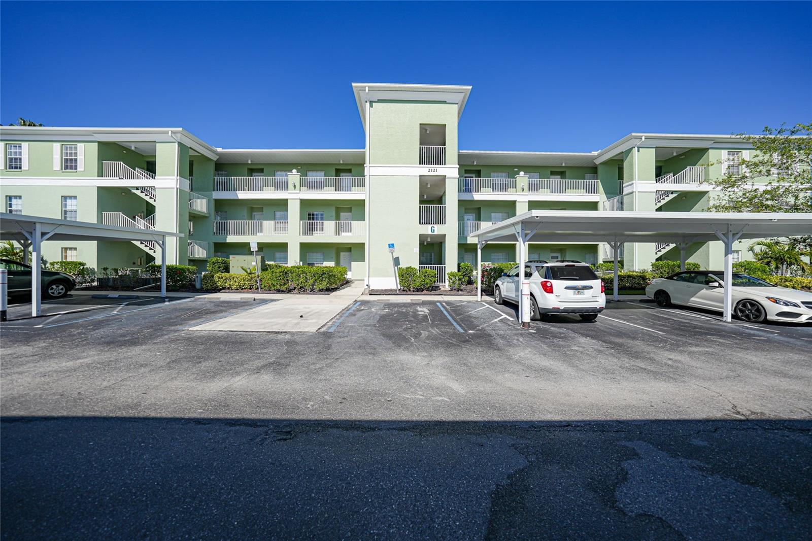 2121 HERON LAKE DR #203, PUNTA GORDA, FL, 33983