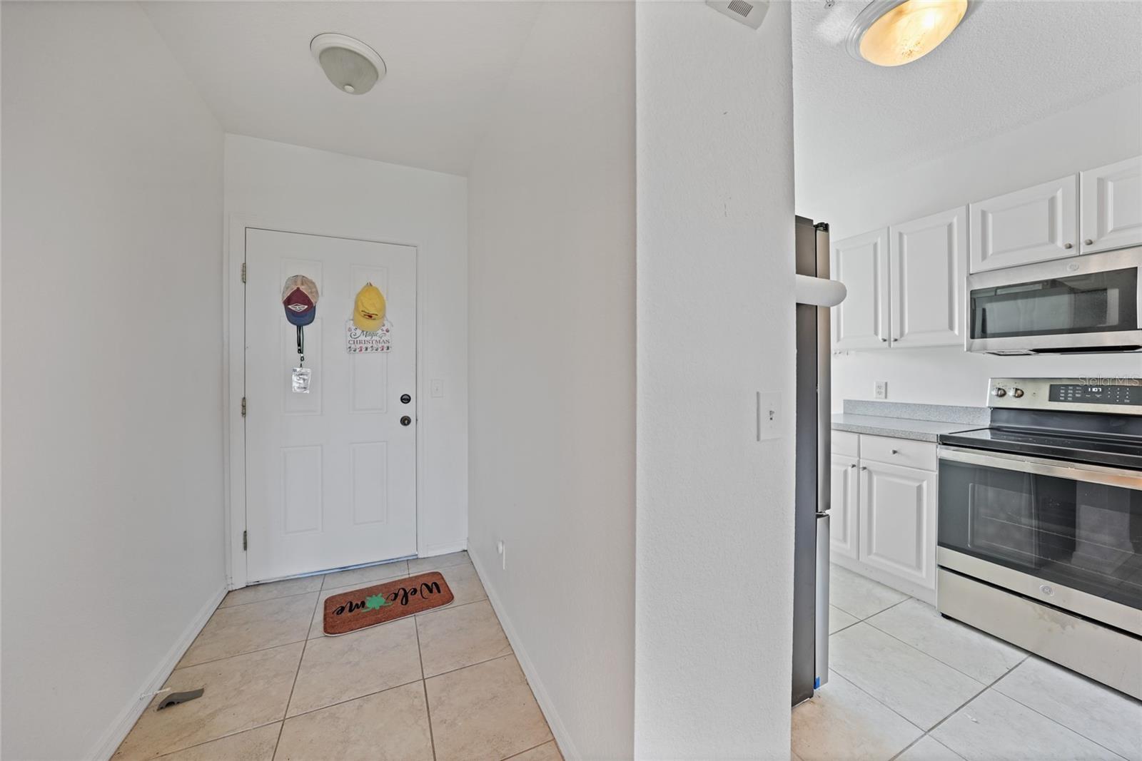2121 HERON LAKE DR #203, PUNTA GORDA, FL, 33983