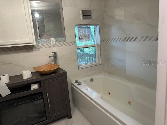 148 LITTLE ORANGE LAKE DR, HAWTHORNE, FL, 32640