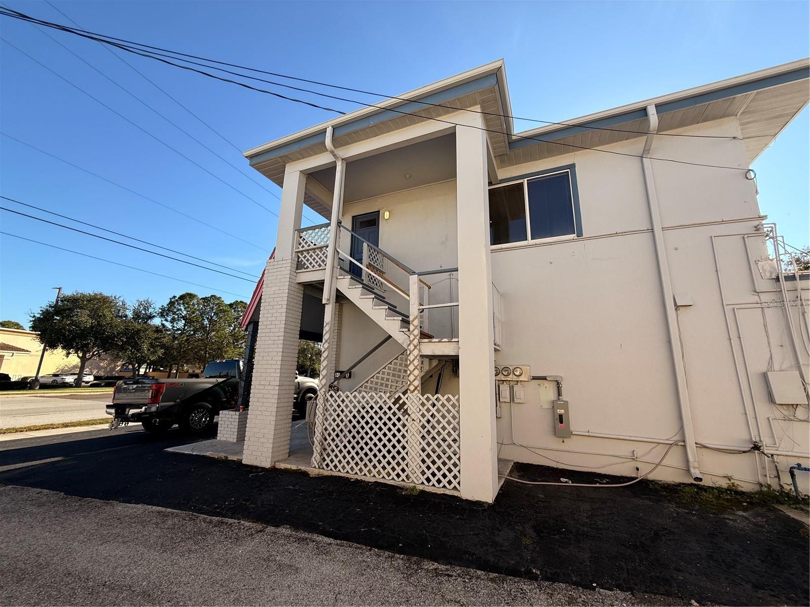 80 INDIAN ROCKS RD S #A, BELLEAIR BLUFFS, FL, 33770