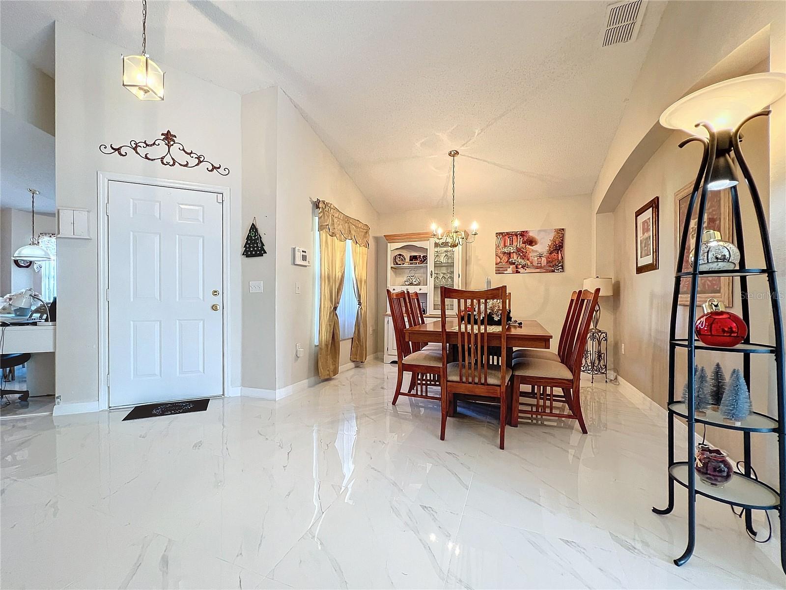 204 FOX LOOP, DAVENPORT, FL, 33837