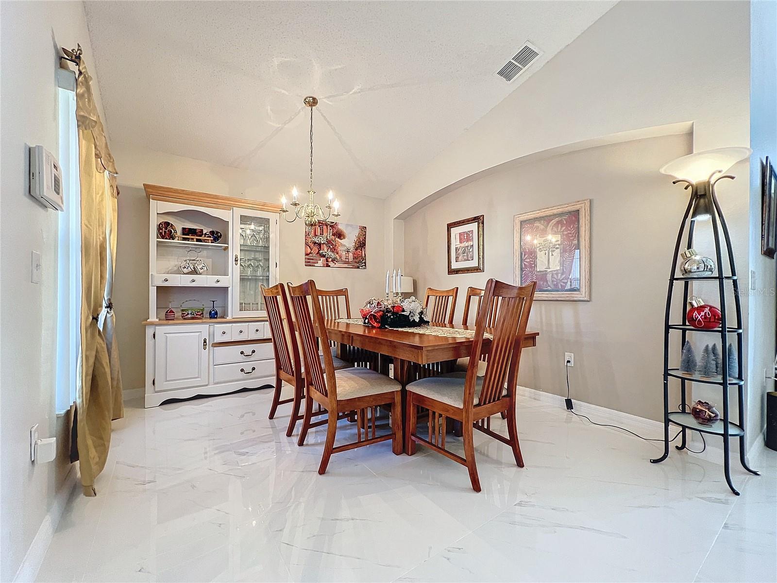 204 FOX LOOP, DAVENPORT, FL, 33837