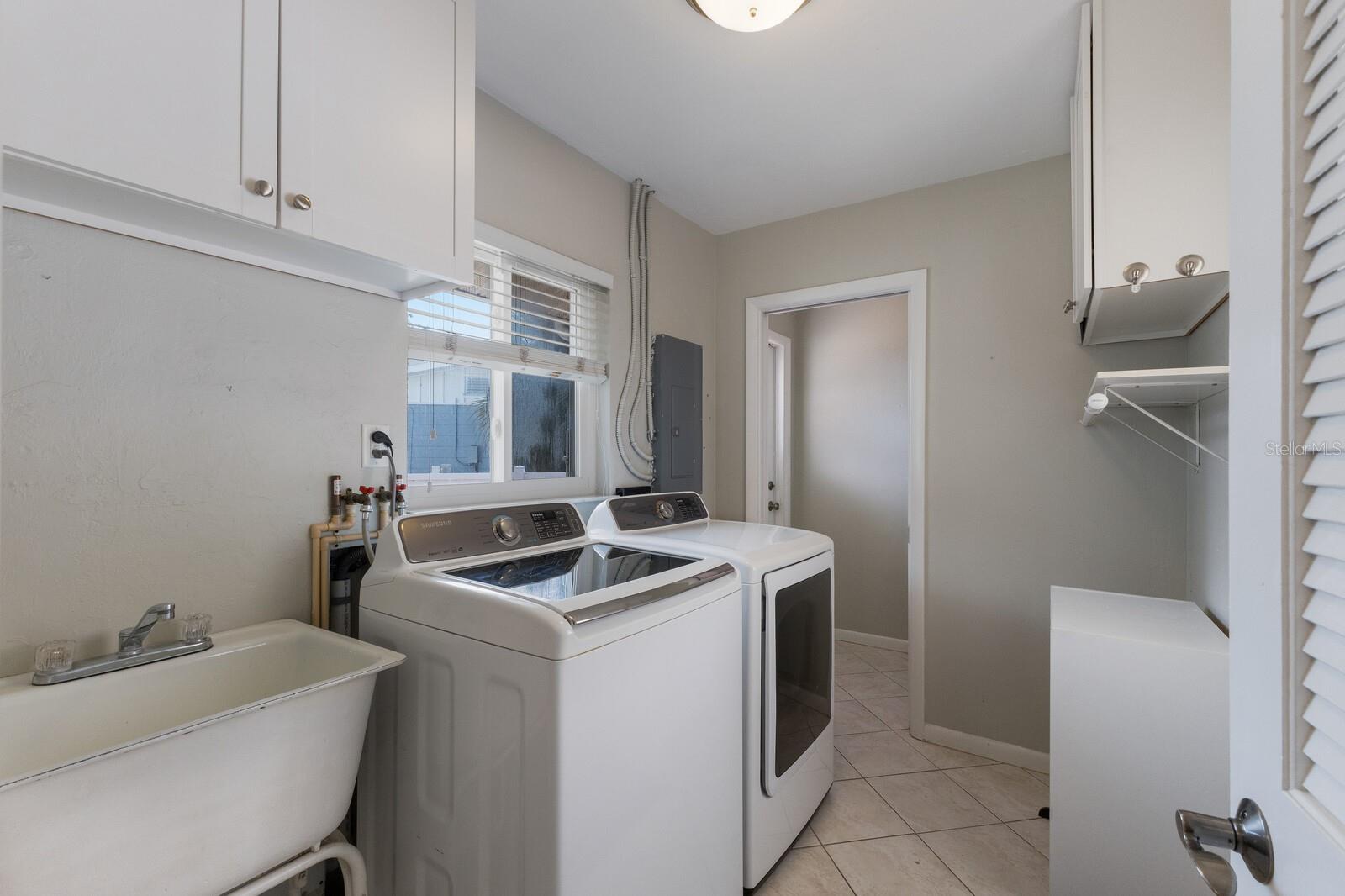 6727 ANCHOR WAY, SARASOTA, FL, 34231