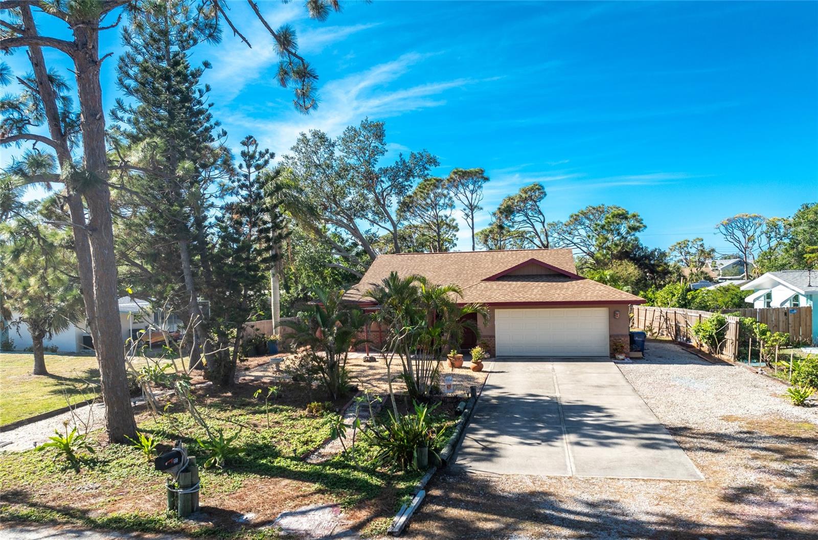 660 S BROADWAY ST, ENGLEWOOD, FL, 34223