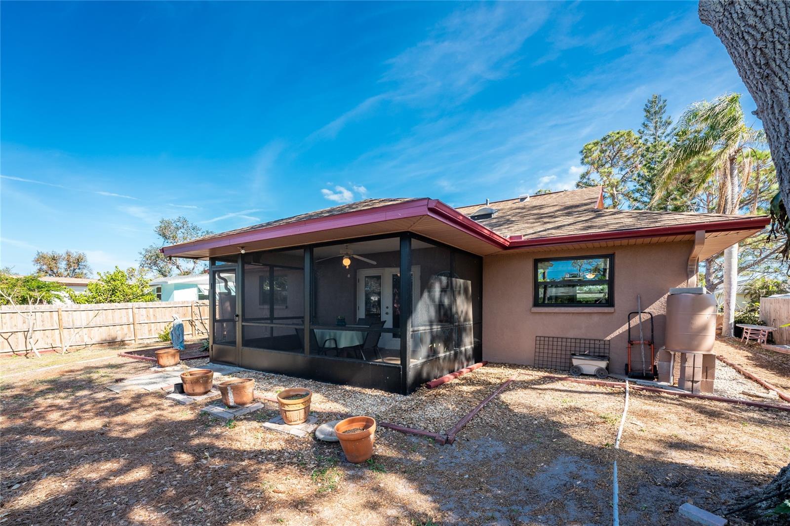 660 S BROADWAY ST, ENGLEWOOD, FL, 34223