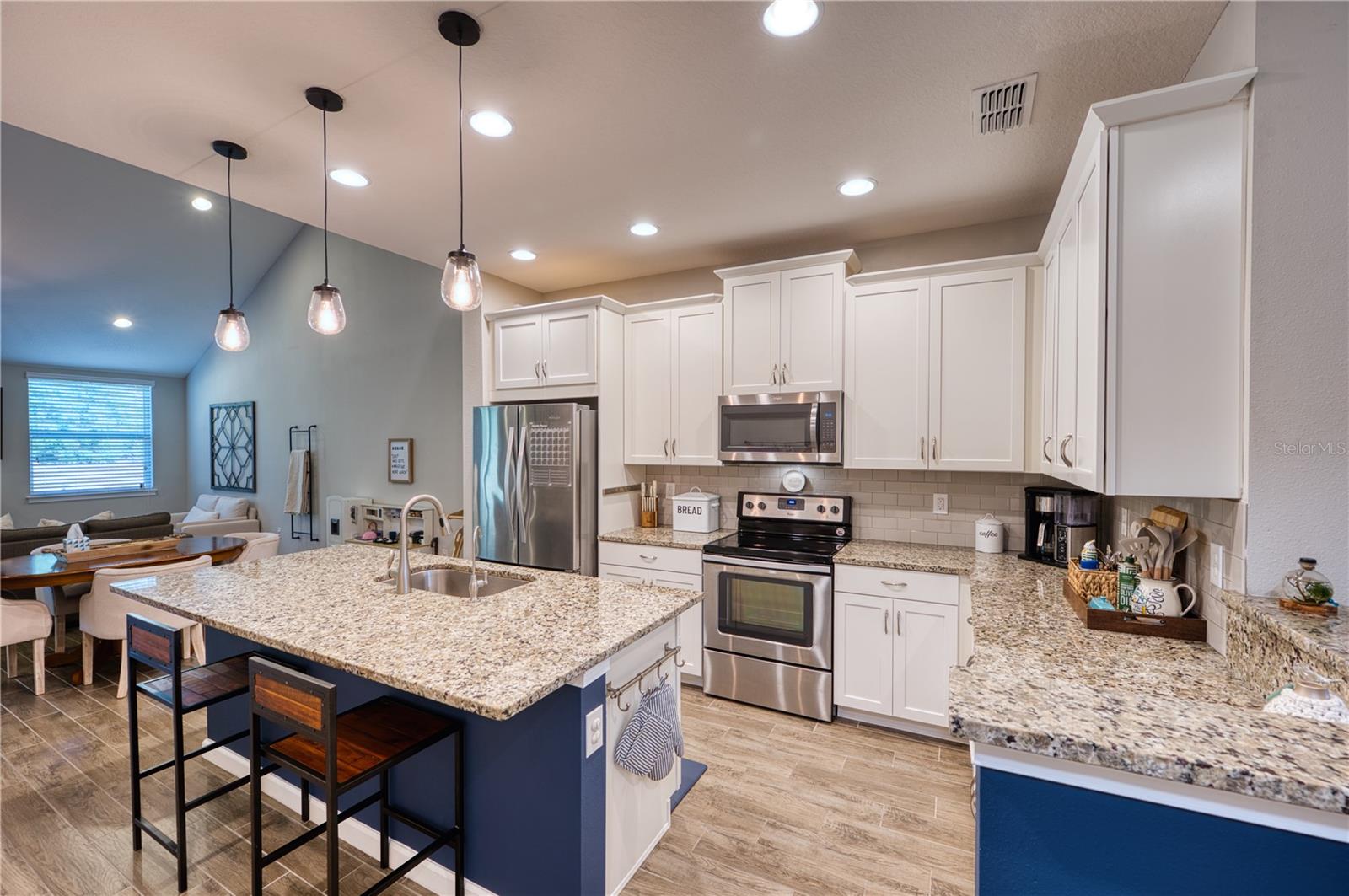 11733 MEADOWGATE PL, BRADENTON, FL, 34211