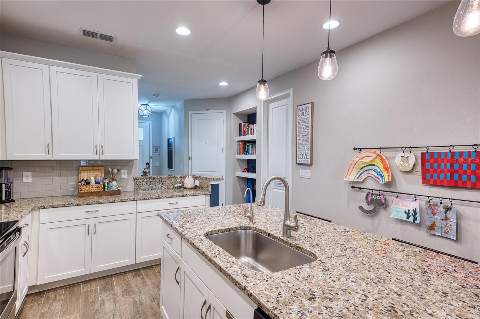 11733 MEADOWGATE PL, BRADENTON, FL, 34211