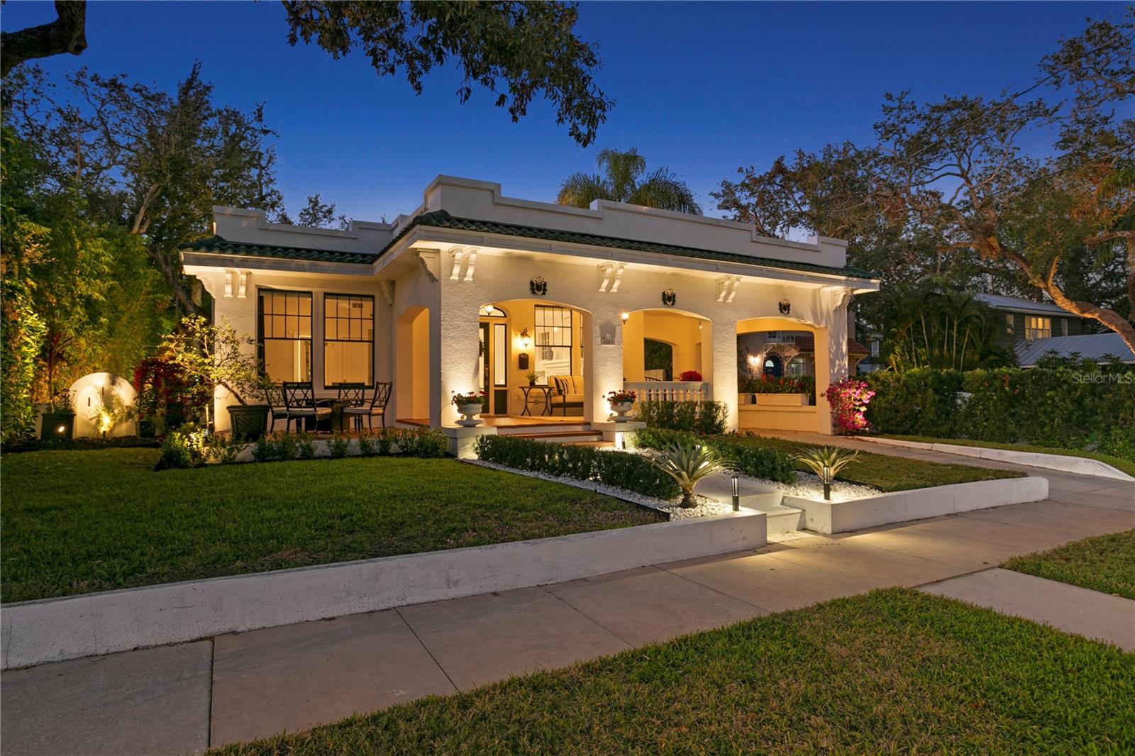 2003 W DEKLE AVE, TAMPA, FL, 33606