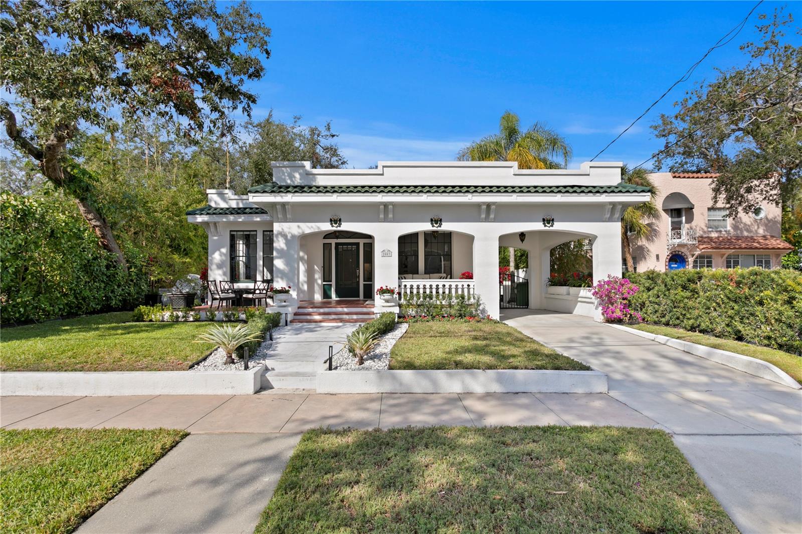 2003 W DEKLE AVE, TAMPA, FL, 33606