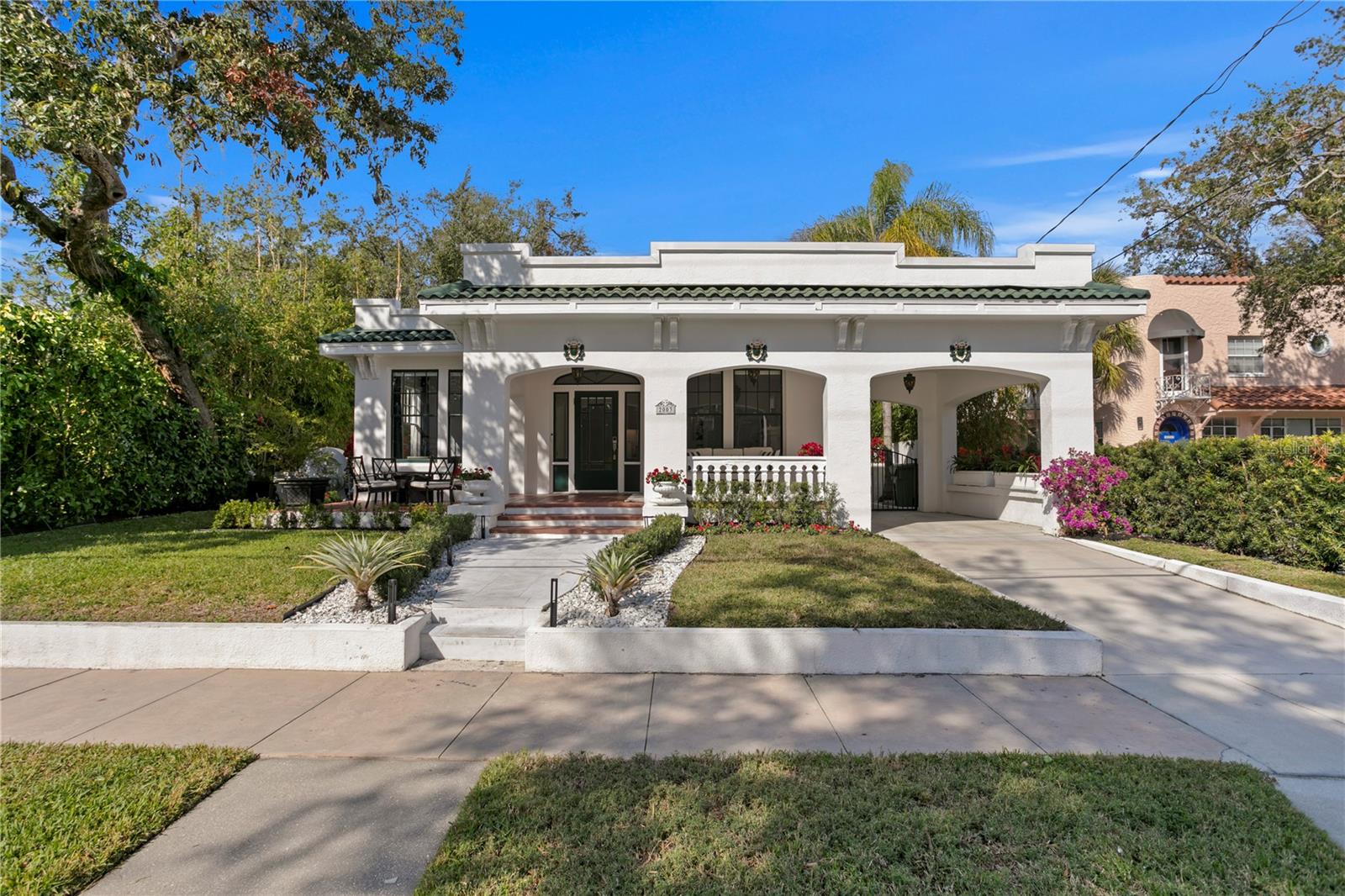2003 W DEKLE AVE, TAMPA, FL, 33606