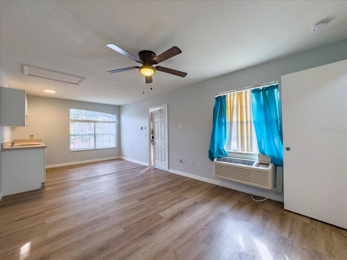 102 MANGO DR #Front, DAVENPORT, FL, 33897
