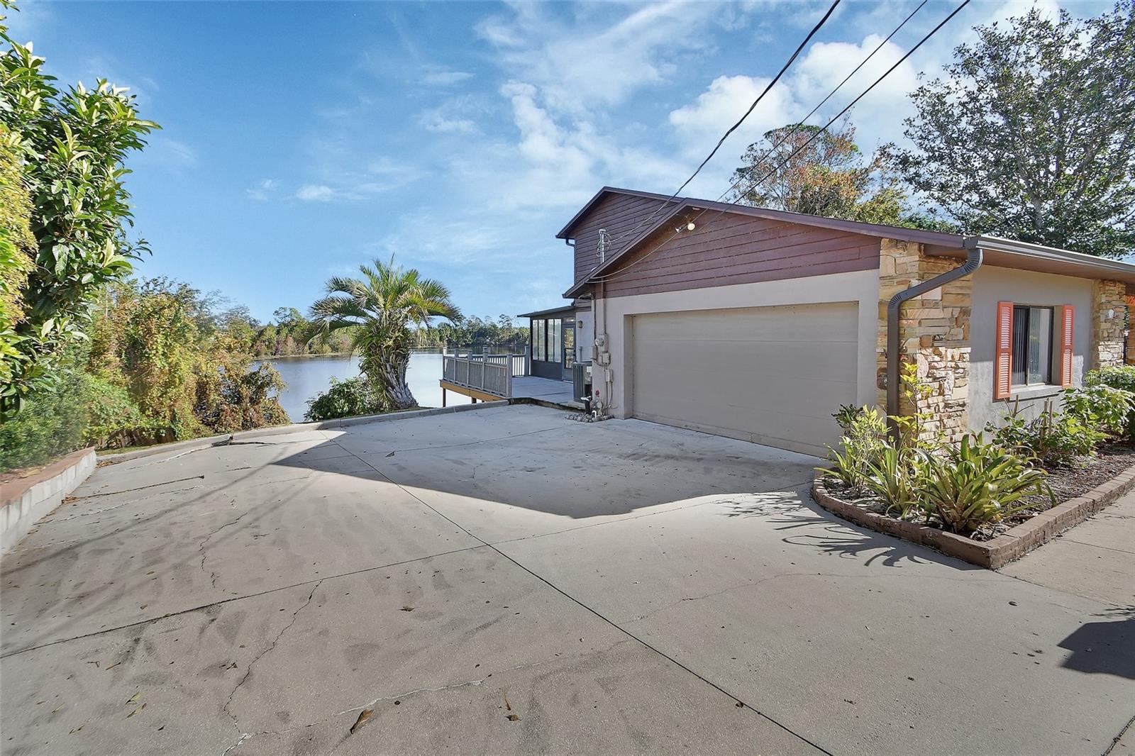 1250 BATON DR, DELTONA, FL, 32725