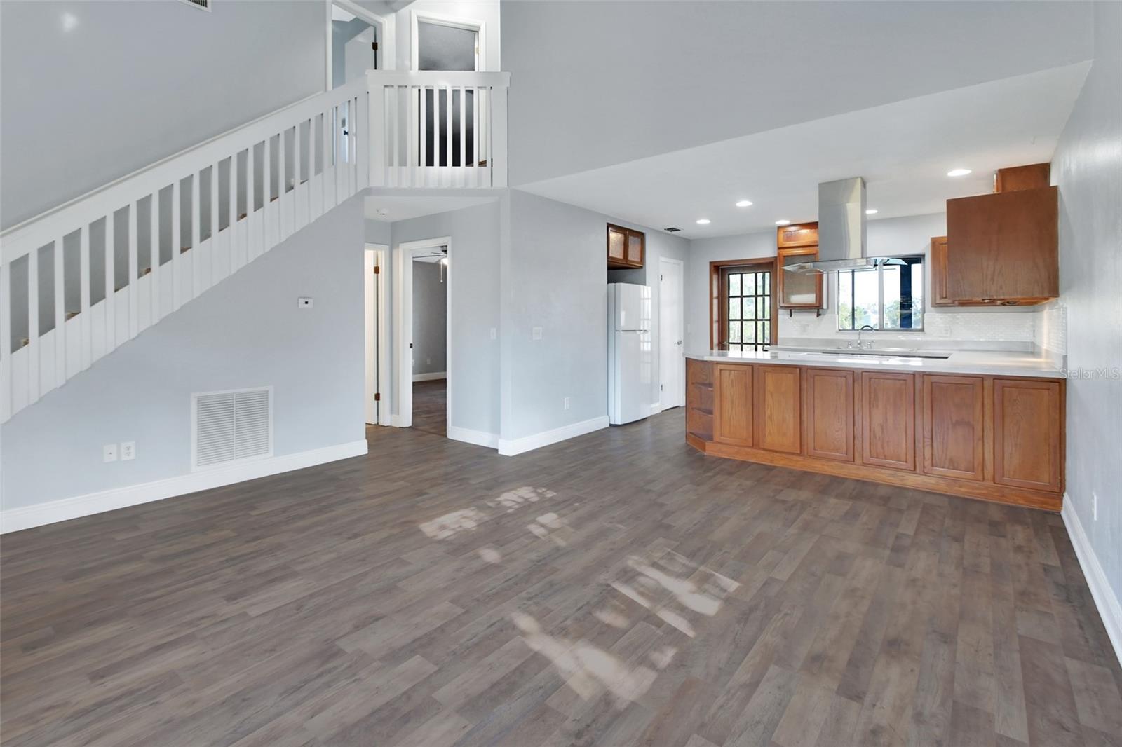 1250 BATON DR, DELTONA, FL, 32725