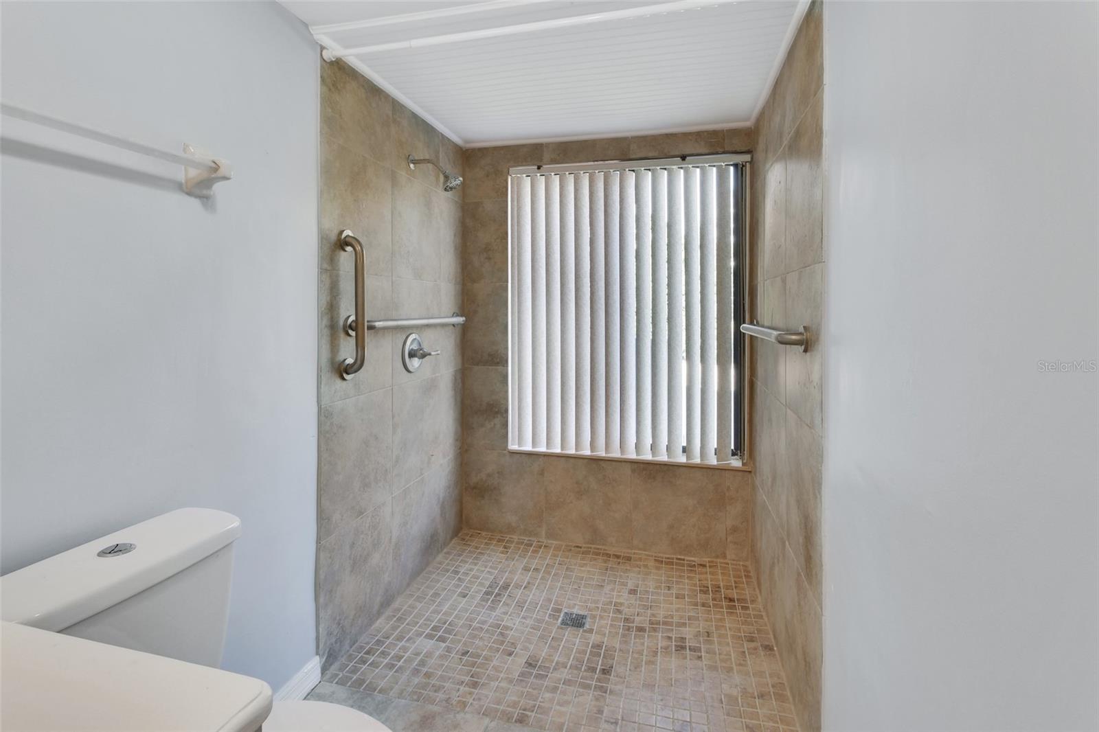 1250 BATON DR, DELTONA, FL, 32725