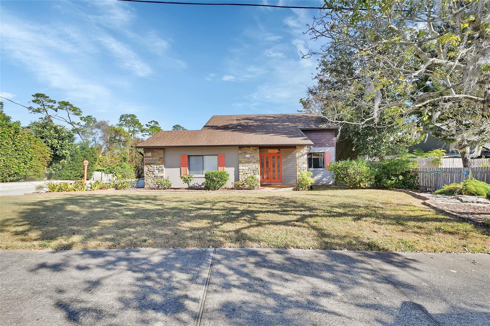 1250 BATON DR, DELTONA, FL, 32725