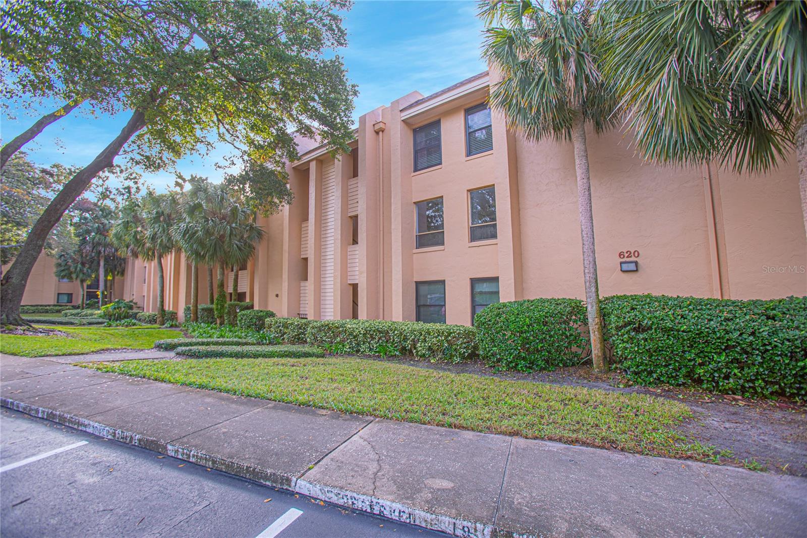 620 CRANES WAY #207, ALTAMONTE SPRINGS, FL, 32701