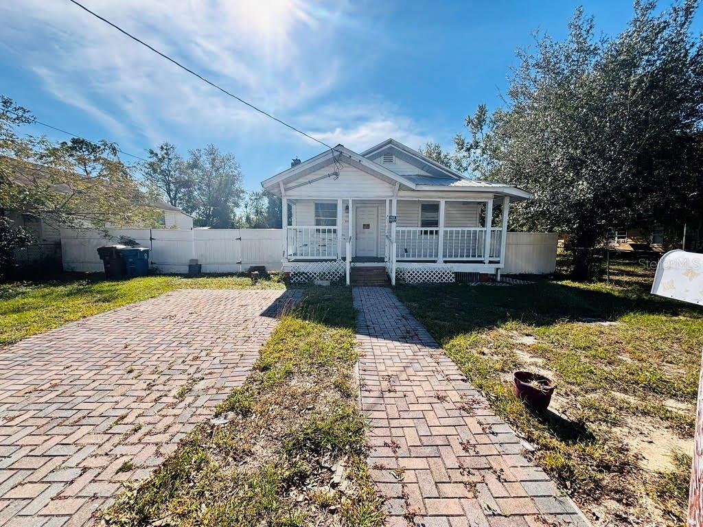117 BRIGGS AVE, LAKE WALES, FL, 33853
